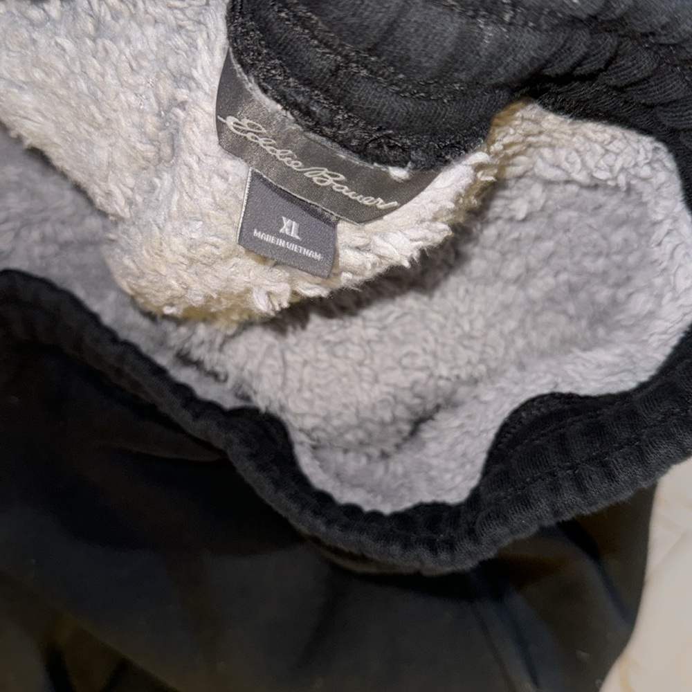 EDDIE BAUER JOGGERS - Picture 3 of 5